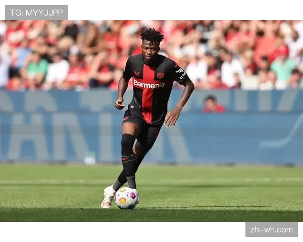 勒沃库森塔普索巴乱战破门，中后卫插上进攻收获成效